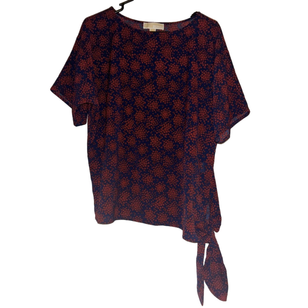 Michael Kor’s top